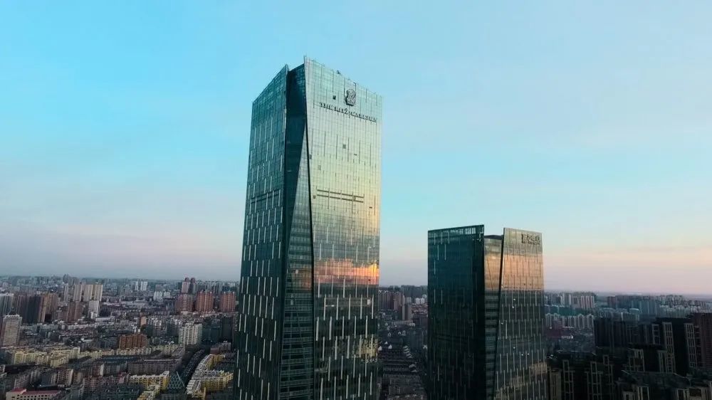 哈哈哈，哈爾濱麗思卡爾頓，頓時出奇！